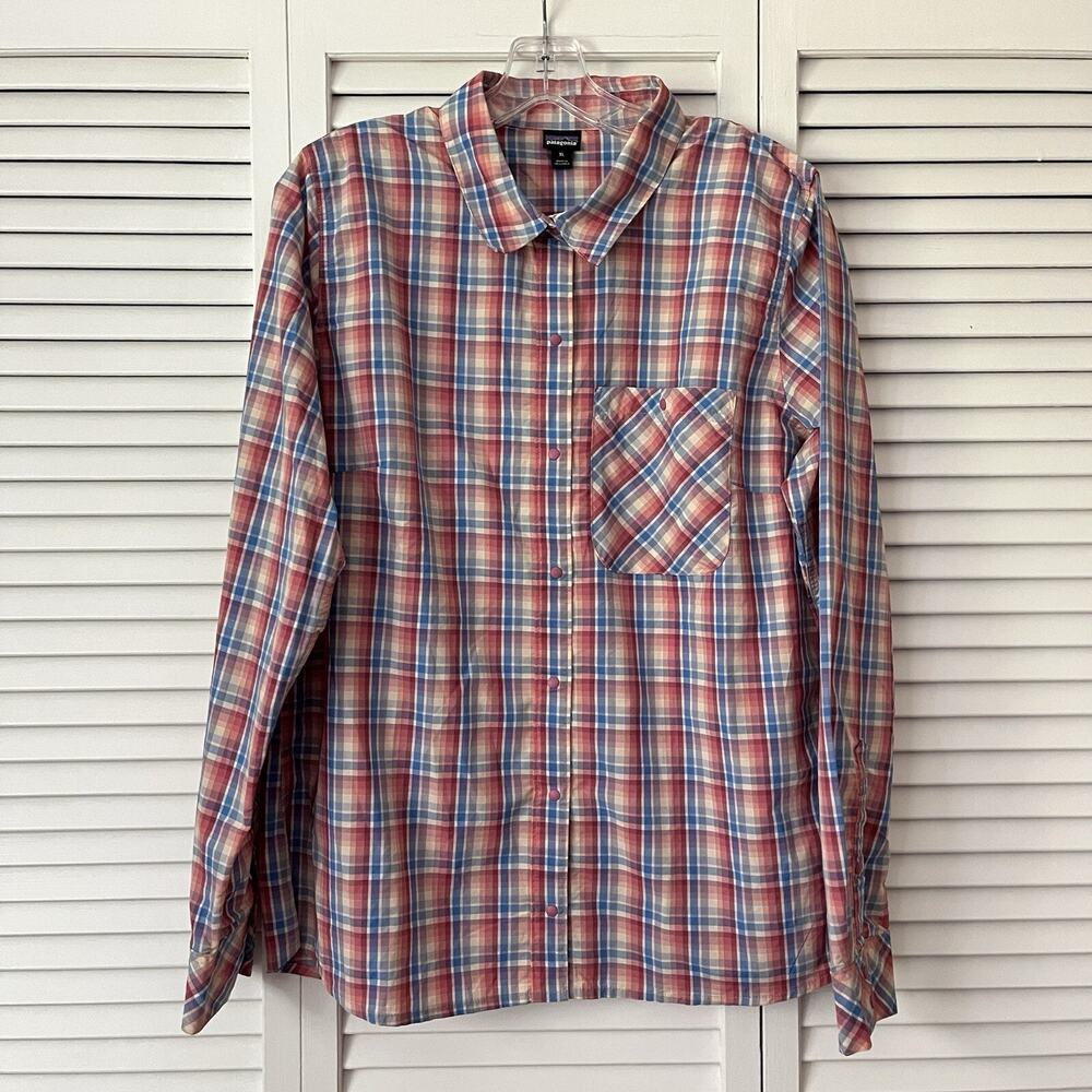 Patagonia Worn Wear long sleeve Havasu shirt, tropical star print color, size XL